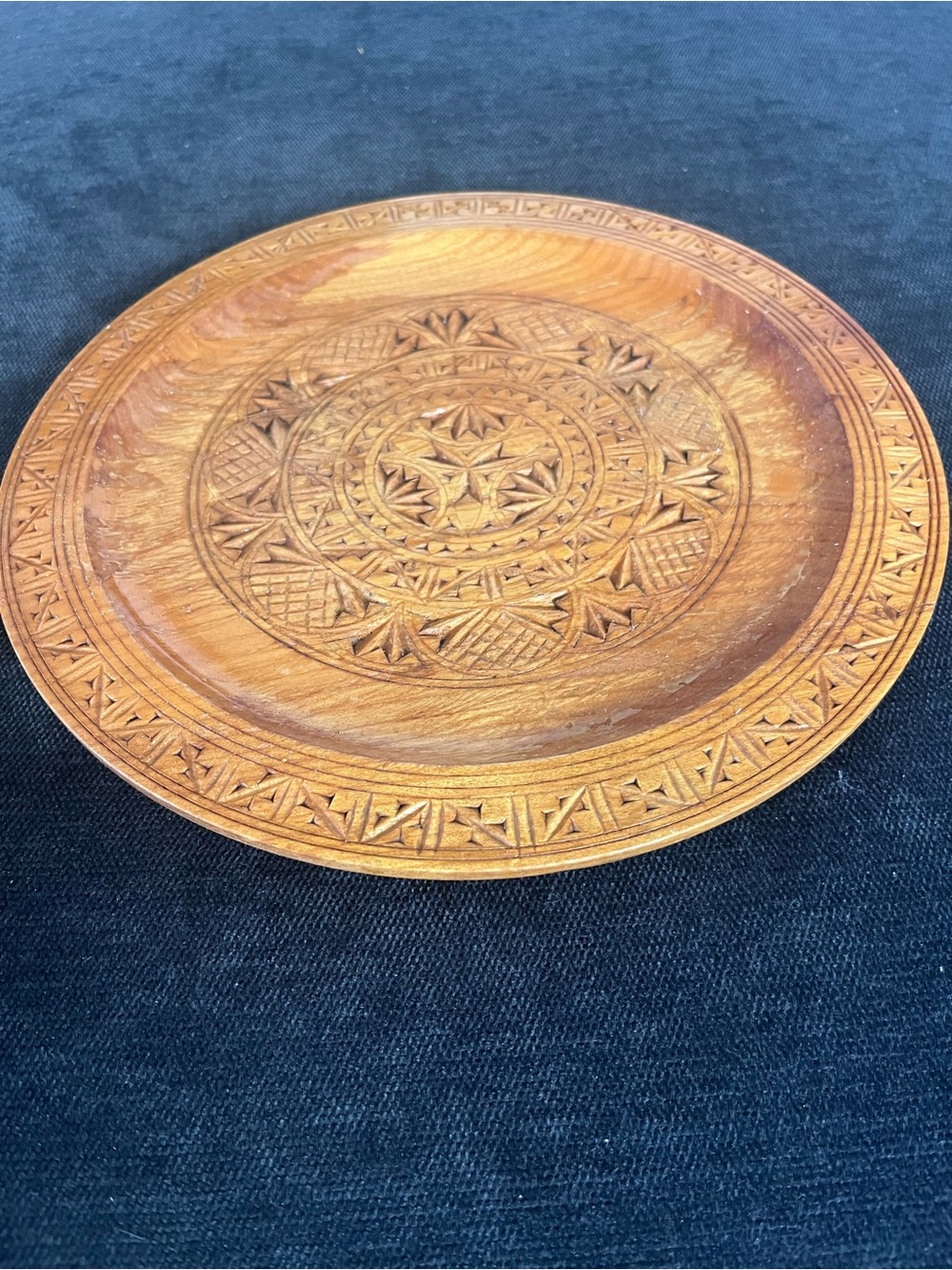 Vintage Hand Carved Wooden Plate Yugoslavia Folk Art Boho Mid Century McM 9.5"